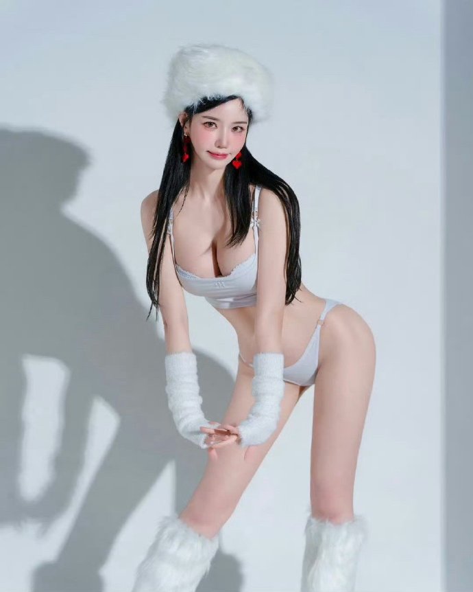 假面女郎 封面